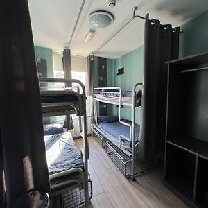 Dormitory Room Mixed